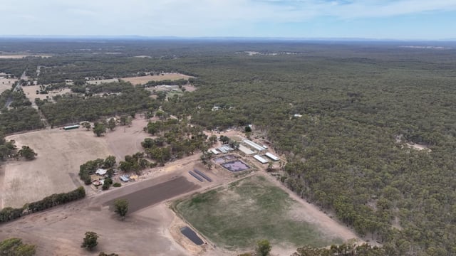 Drone flyover of Maysleith Piggery - Farm 1